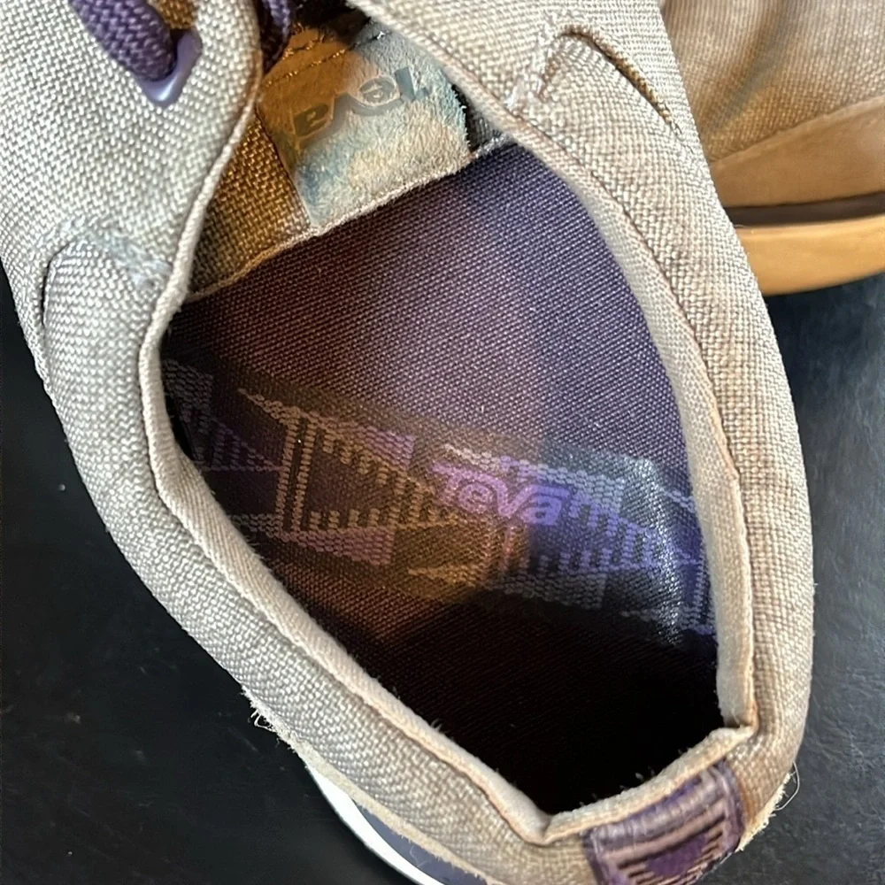 Teva Women's Wander Low-Top Canvas Shoe, Gray & Purple Size 8.5